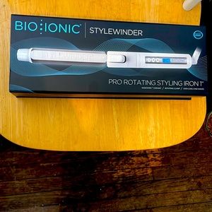Bio Ionic style-winder Pro Rotating styling Iron 1”